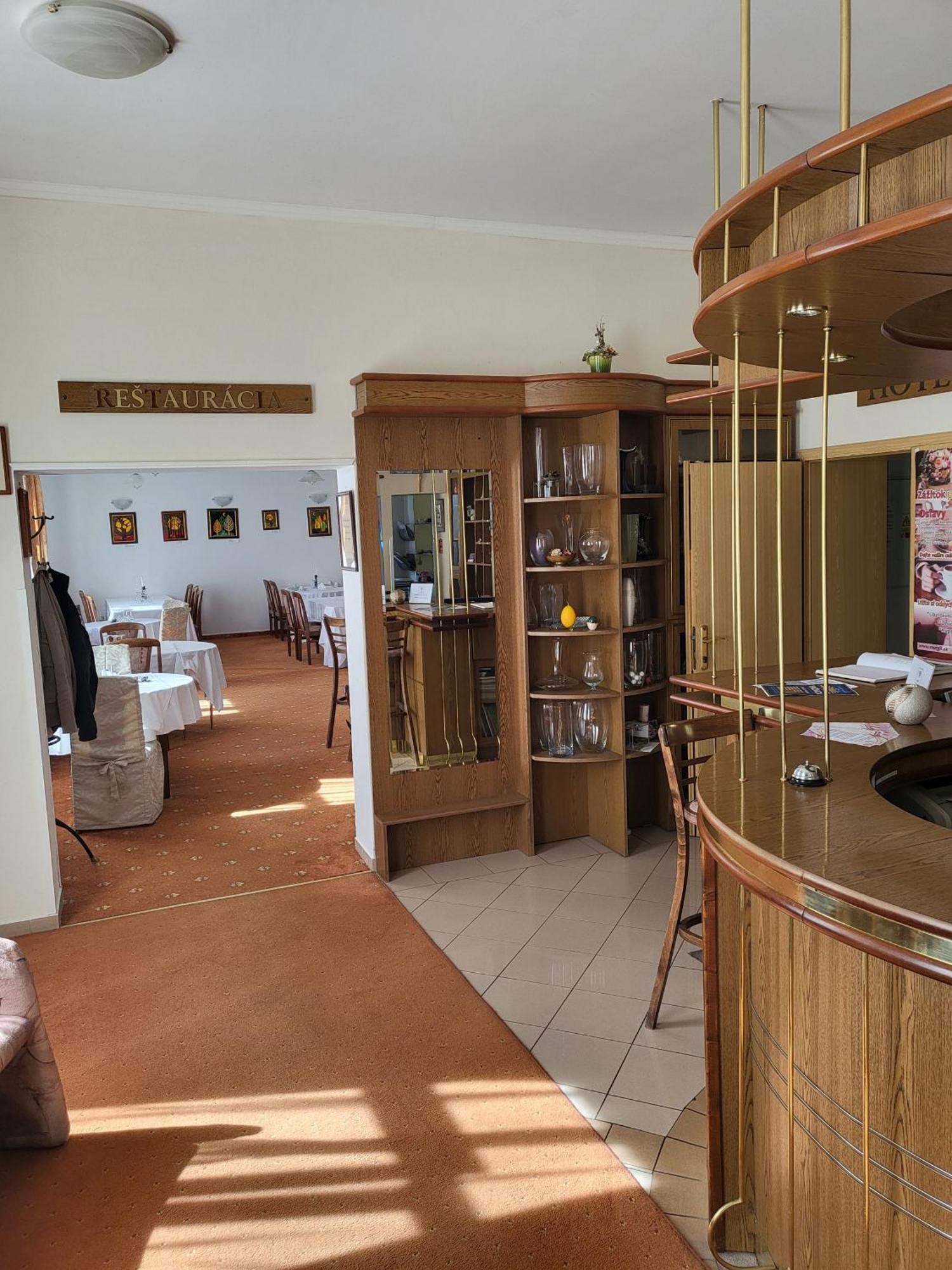 Hotel Margit Trenčianske Teplice Dış mekan fotoğraf