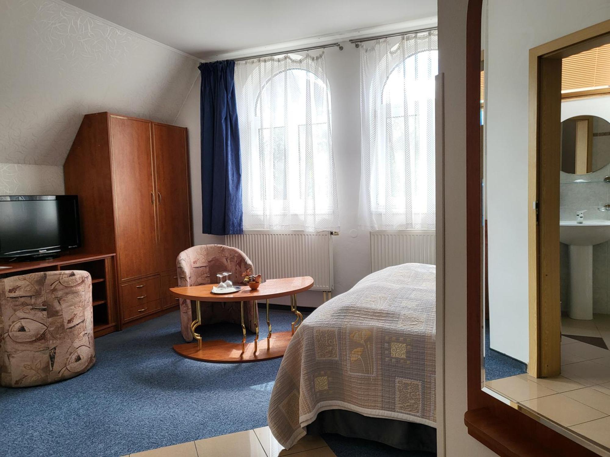 Hotel Margit Trenčianske Teplice Dış mekan fotoğraf