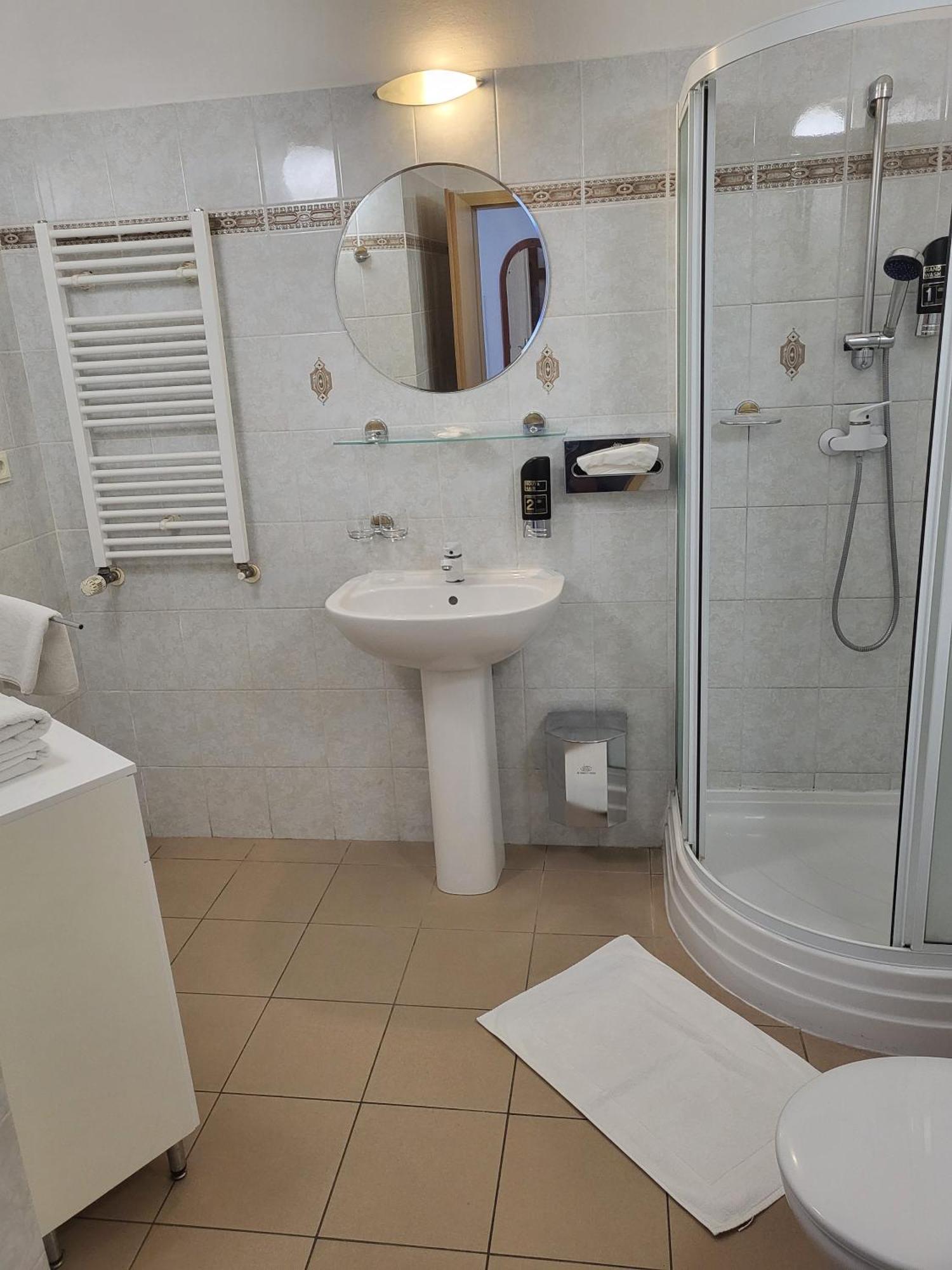 Hotel Margit Trenčianske Teplice Dış mekan fotoğraf